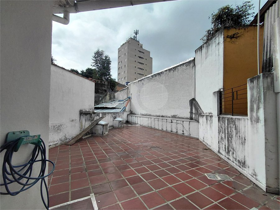 Sobrado à venda com 3 quartos em Vila Romana, São Paulo, SP