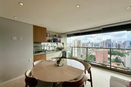 Apartamento à venda com 3 suítes em Santo Amaro, São Paulo, SP