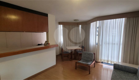 Flat à venda com 1 quarto em Campo Belo, São Paulo, SP