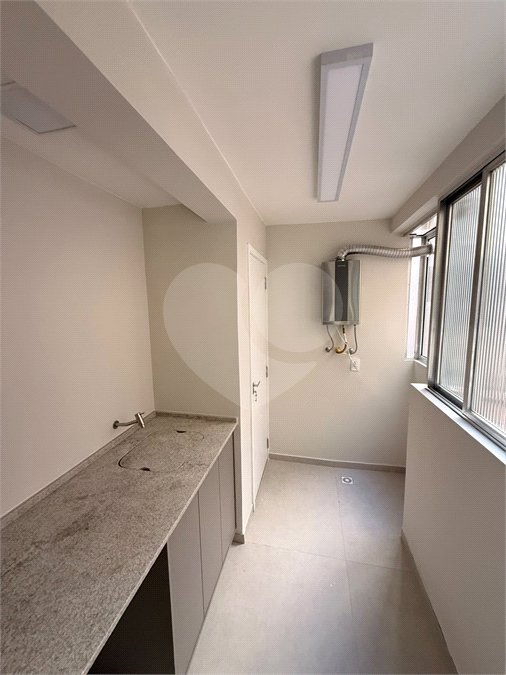 Apartamento à venda com 2 quartos, sendo 1 suíte, em Bela Vista, São Paulo, SP