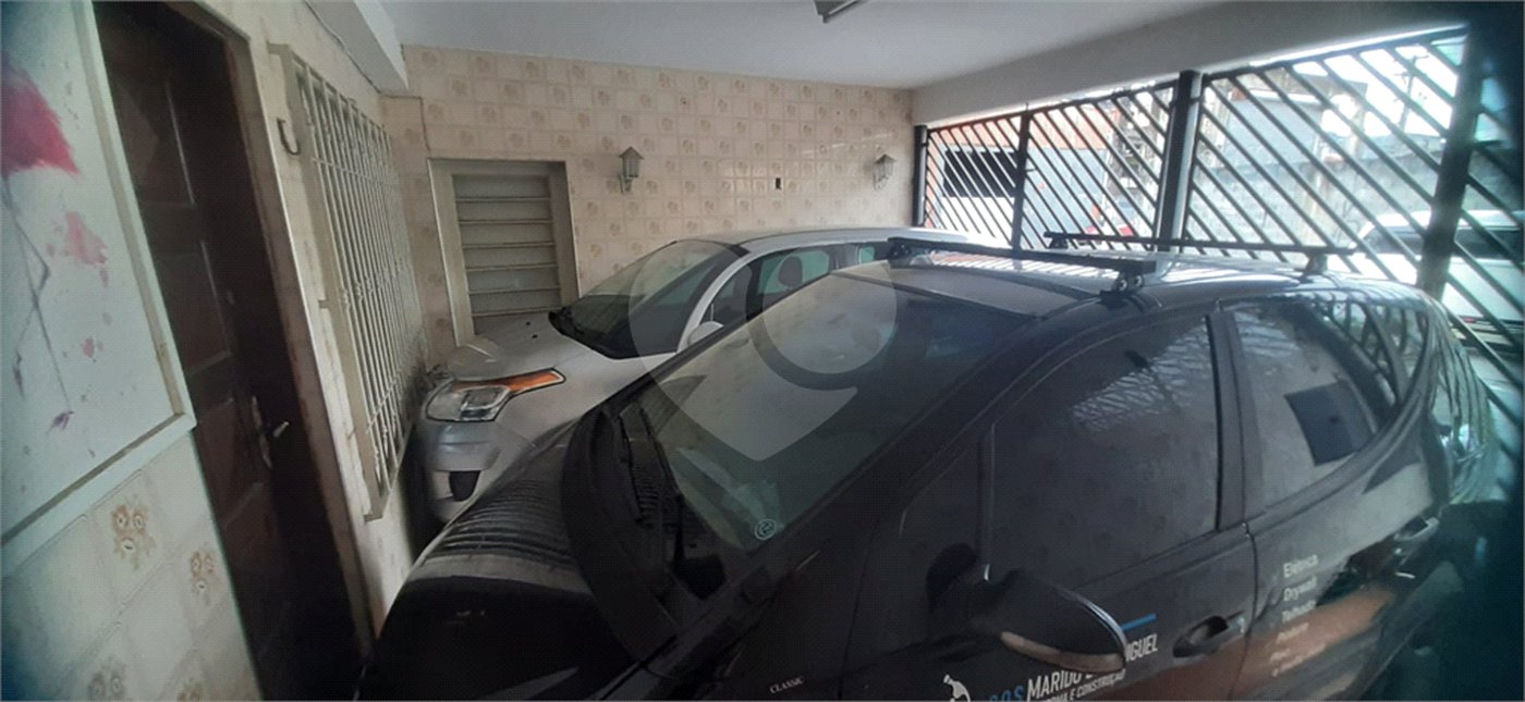 Sobrado à venda com 4 quartos, sendo 1 suíte, em Jardim Brasil (zona Norte), São Paulo, SP