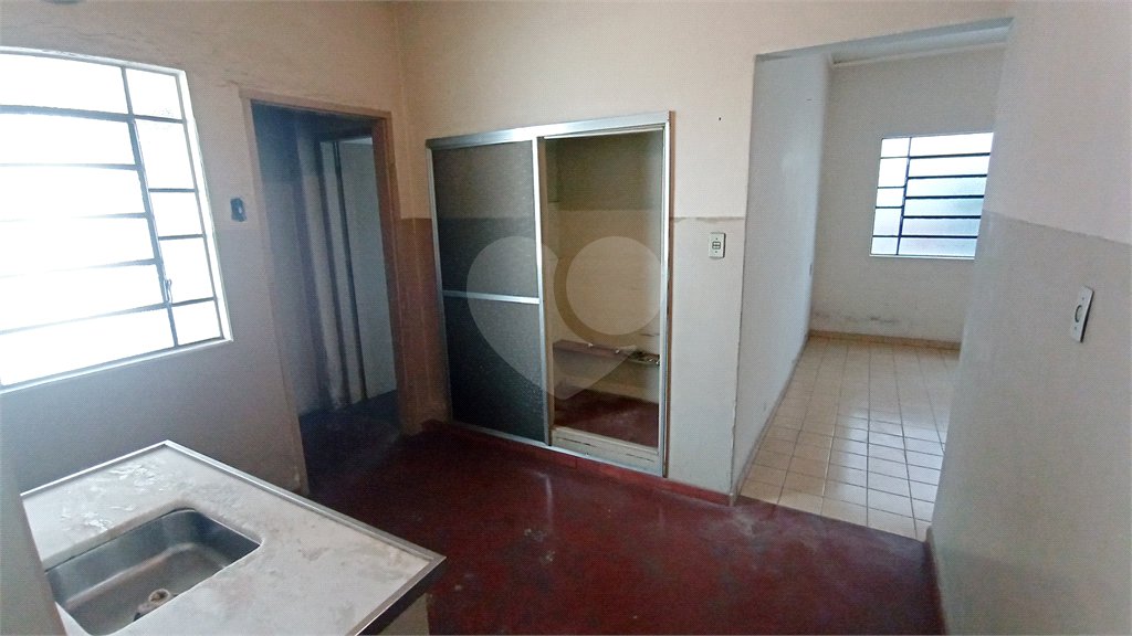 Casa à venda com 3 quartos em Vila Santana, Valinhos, SP
