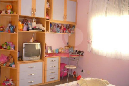 APARTAMENTO UM POR ANDAR!
