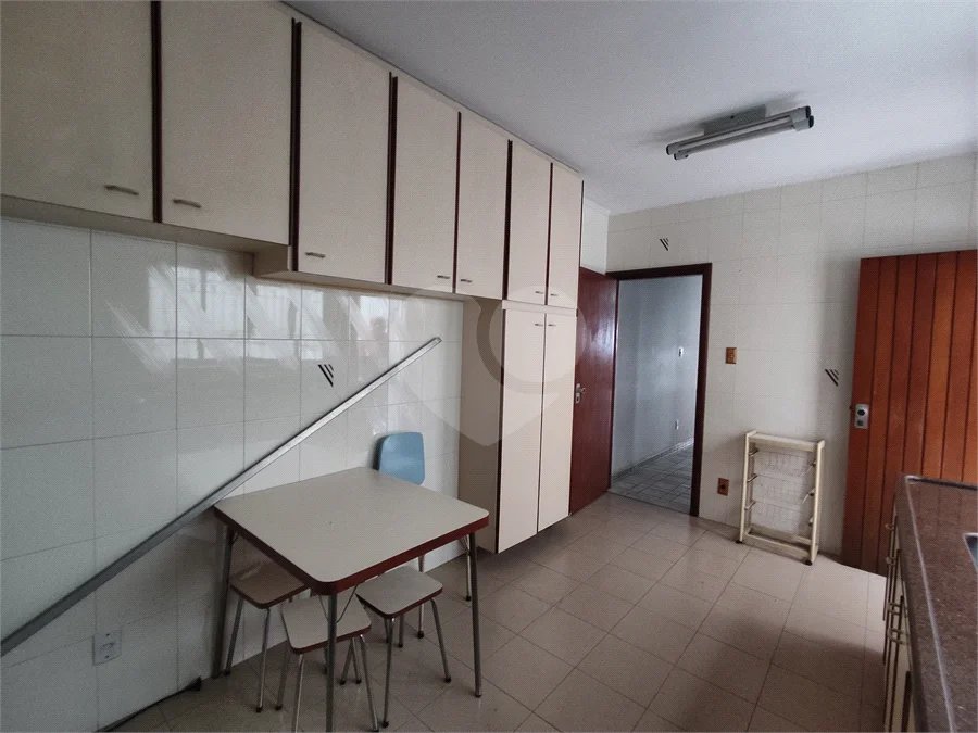 Sobrado à venda com 3 quartos, sendo 1 suíte,  em Vila Guilherme, São Paulo, SP