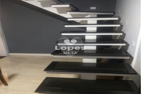 Casa à venda com 3 quartos, sendo 2 suítes, em Jardim Santa Júlia, São José dos Campos, SP