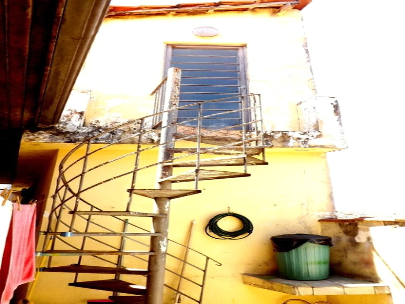 Casa à venda com 3 quartos, sendo 1 suíte, em Jardim Bonfiglioli, São Paulo, SP