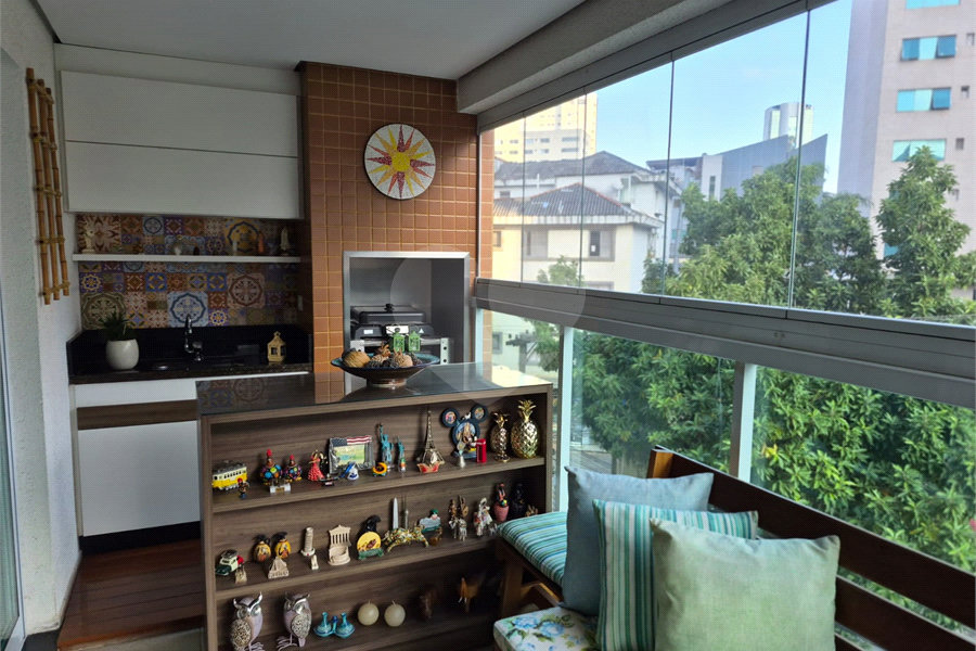 Apartamento à venda com 3 suítes em Santana, São Paulo, SP