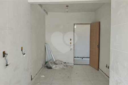 Apartamento à venda ou para alugar com 2 quartos em Parque São Domingos, São Paulo, SP