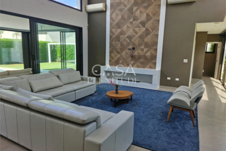 Casa em condomínio para alugar com 4 suítes em Brigadeiro Tobias, Sorocaba, SP