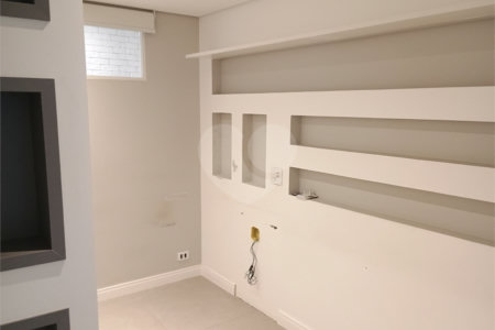 Apartamento para alugar com 3 quartos, sendo 1 suíte, em Vila Leopoldina, São Paulo, SP
