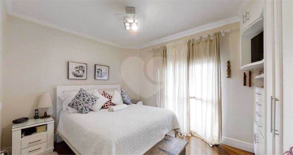 Apartamento à venda com 3 quartos, sendo 2 suítes, em Vila Suzana, São Paulo, SP