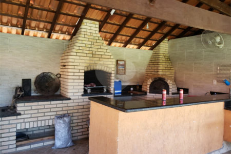 Chácara à venda com 4 quartos, sendo 3 suítes, em Jundiaquara, Araçoiaba da Serra, SP