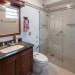 Casa Térrea à venda com 7 quartos, sendo 1 suíte, em Santana, São Paulo, SP