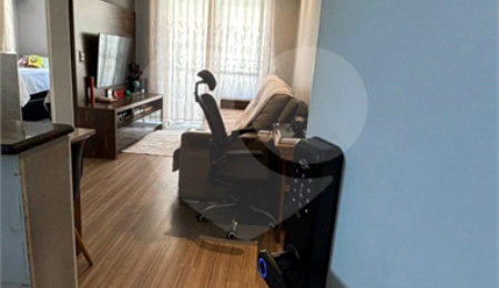 Apartamento à venda com 2 quartos, sendo 1 suíte,  em Jardim Rosa de Franca, Guarulhos, SP