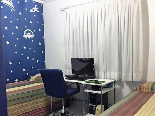Sobrado à venda com 3 suítes em Vila Milton, Guarulhos, SP