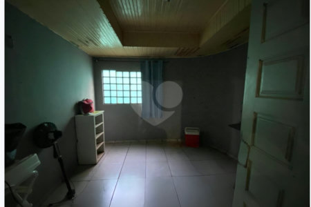 Casa à venda com 3 quartos em Bairro Santa Isabel, Ponta Porã, MS