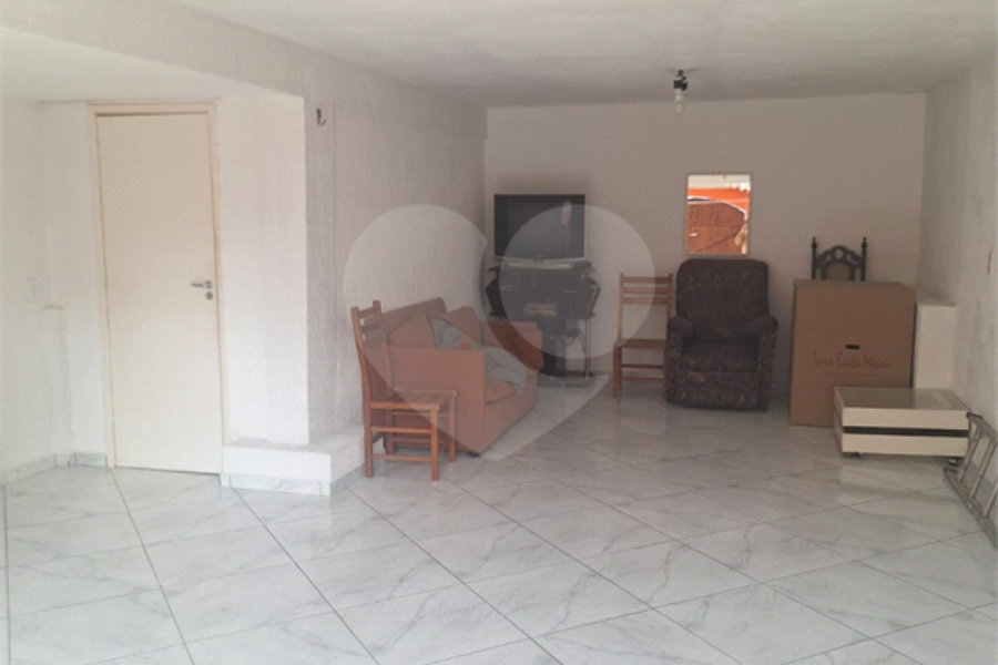 Casa à venda com 4 quartos, sendo 1 suíte, em Sapopemba, São Paulo, SP