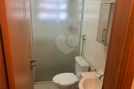 Sobrado à venda com 5 quartos, sendo 4 suítes,  em Vila Aurora (zona Norte), São Paulo, SP