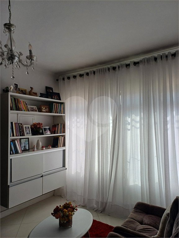 Sobrado à venda com 3 quartos, sendo 1 suíte, em Vila Guilherme, São Paulo, SP