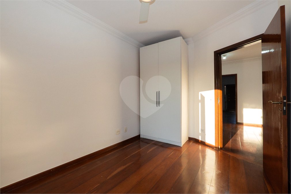 Casa de Vila à venda com 3 quartos, sendo 1 suíte, em Planalto Paulista, São Paulo, SP