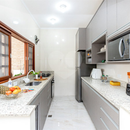 Casa à venda com 5 quartos, sendo 1 suíte, em Jardim Caravelas, São Paulo, SP