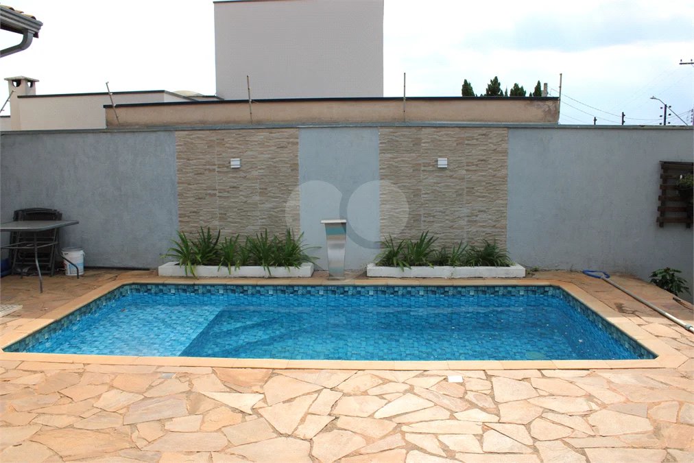 Casa à venda ou para alugar com 2 quartos em Jardim Santa Helena, Valinhos, SP