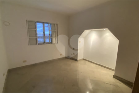 Sobrado à venda com 2 quartos, sendo 1 suíte, em Campo Belo, São Paulo, SP