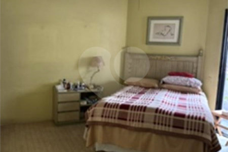 Apartamento à venda com 3 quartos, sendo 1 suíte,  em Jardim das Acácias, São Paulo, SP