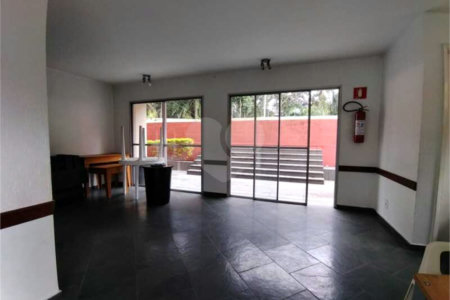 Apartamento à venda com 2 quartos, sendo 1 suíte, em Jardim Itacolomi, São Paulo, SP