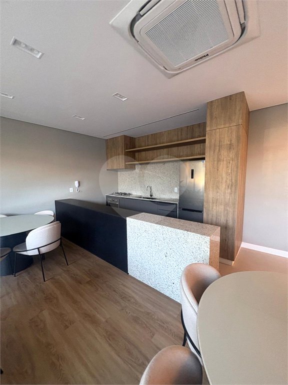 Apartamento à venda com 3 suítes em Urbanova, São José dos Campos, SP