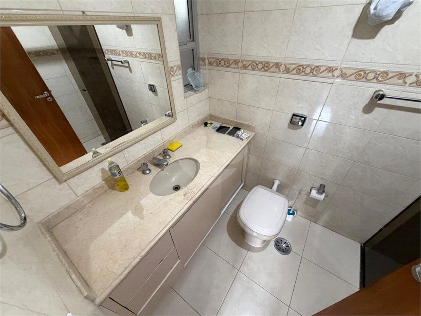 Apartamento à venda ou para alugar com 3 quartos, sendo 1 suíte,  em Jardim Paraíso, São Paulo, SP