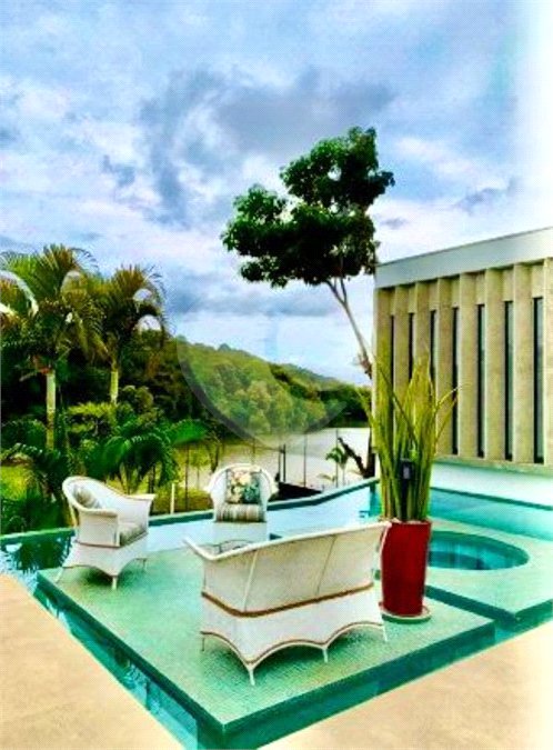 Casa à venda com 4 suítes no condomínio Fazenda Imperial, Sorocaba - SP