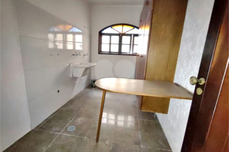 Sobrado à venda ou para alugar com 5 quartos, sendo 3 suítes, em Jardim Franca, São Paulo, SP
