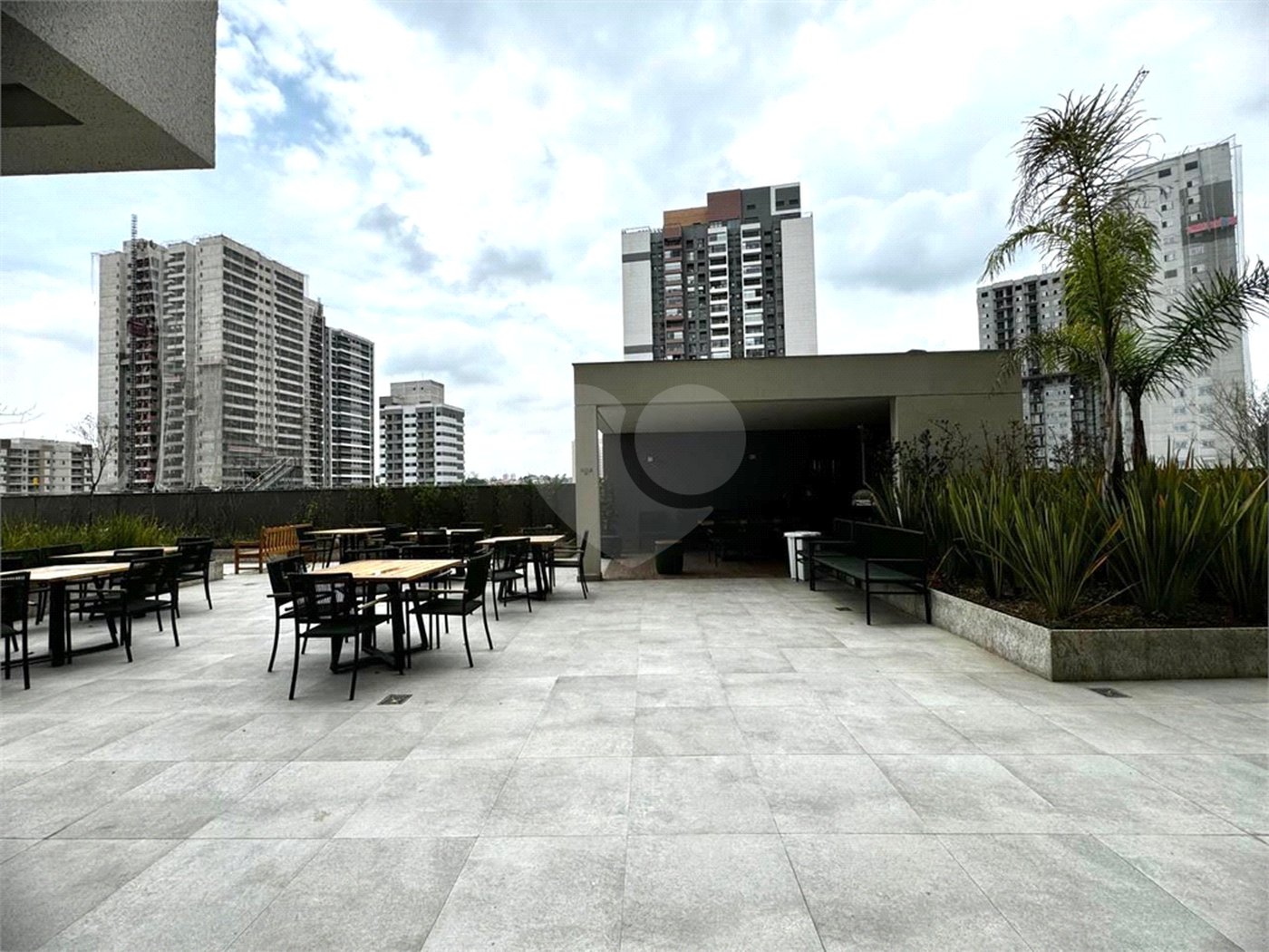 Apartamento à venda com 3 suítes, em Vila Independência, São Paulo, SP