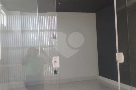 Casa à venda com 3 quartos, sendo 1 suíte, no Centro, Mogi das Cruzes, SP