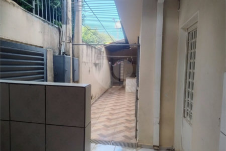 Casa à venda com 3 quartos, sendo 1 suíte, em Vila Mariana, Ribeirão Preto, SP