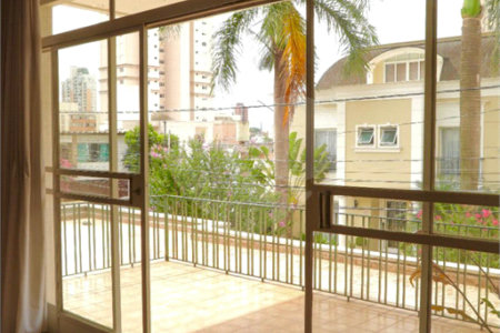 Casa à venda com 3 quartos no condomínio Paderewsky, São Paulo - SP