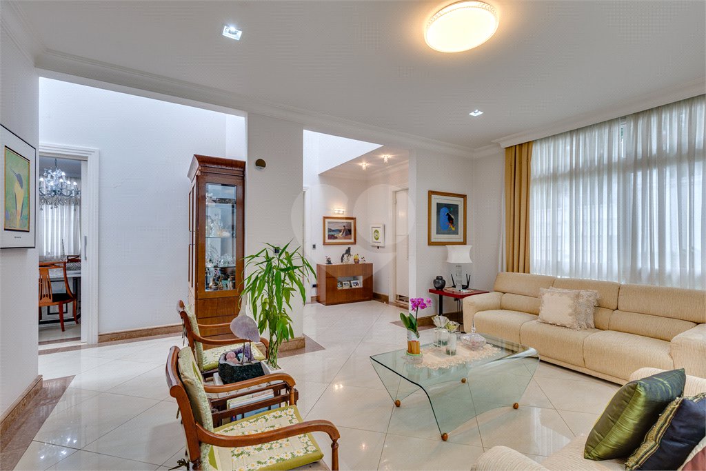 Casa à venda com 2 suítes em Alto da Boa Vista, São Paulo, SP