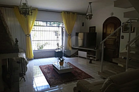 Casa Térrea à venda com 3 quartos, sendo 1 suíte, em Vila Mazzei, São Paulo, SP