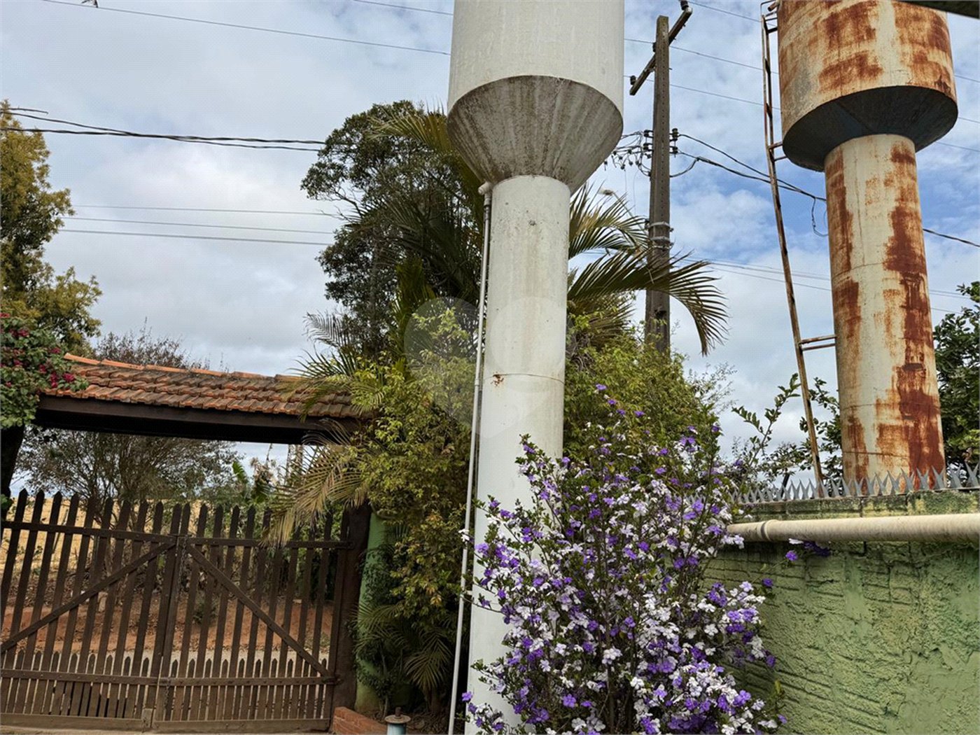 Chácara à venda com 2 quartos em Conceição, Itapetininga, SP