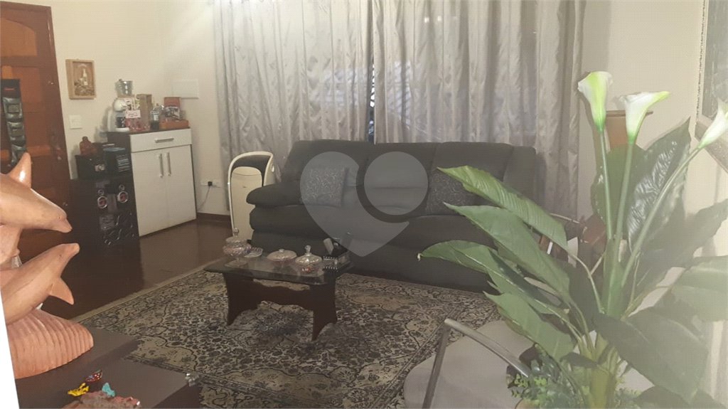Sobrado à venda com 3 quartos, sendo 1 suíte, em Vila Medeiros, São Paulo, SP