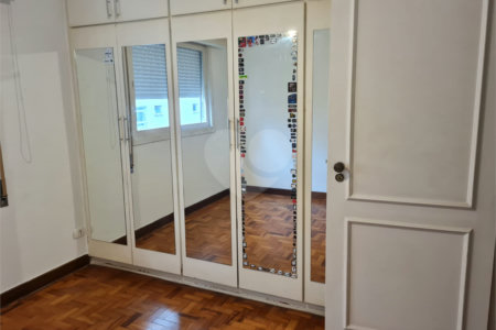 Apartamento à venda ou para alugar com 3 quartos, sendo 1 suíte, em Itaim Bibi, São Paulo, SP