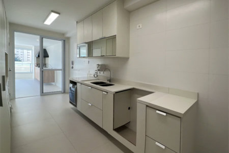 Apartamento à venda com 3 suítes em Vila Romana, São Paulo, SP