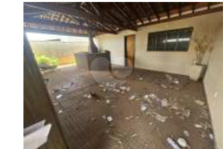 Casa à venda com 3 quartos em Residencial Azulville II, Matão, SP