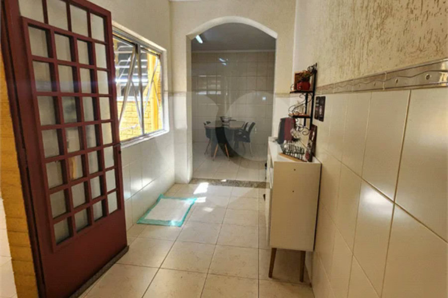 Sobrado à venda com 3 quartos, sendo 1 suíte, em Jardim França, São Paulo, SP