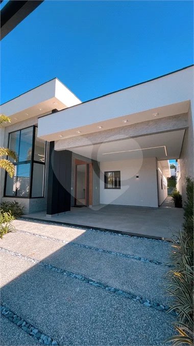 Casa Térrea à venda com 3 quartos, sendo 1 suíte, em Jardim do Lago, Atibaia, SP