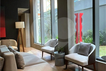Studio de Alto Padrão no Cobiçado JK Square, Itaim Bibi | 42m², 1 Vaga
