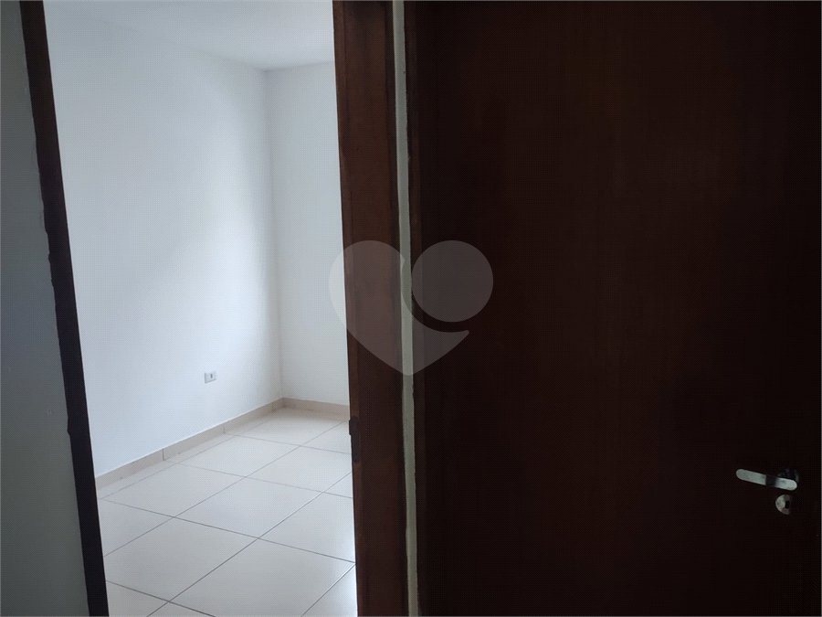 Apartamento à venda com 2 quartos em Reneville, Mairinque, SP