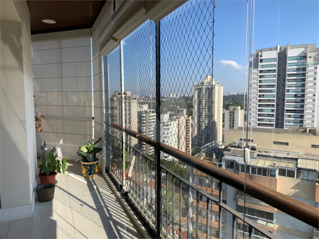 Cobertura à venda com 4 quartos, sendo 2 suítes,  em Campo Belo, São Paulo, SP