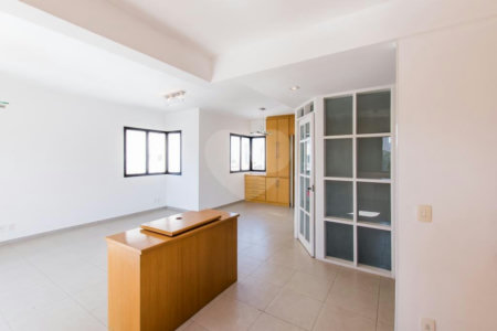Apartamento à venda com 3 quartos, sendo 2 suítes, em Cidade Monções, São Paulo, SP